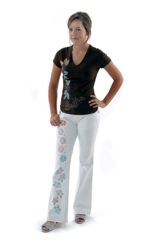 diy-stencil-top-jeans-floral.gif diy-stencil-top-jeans-floral.gif